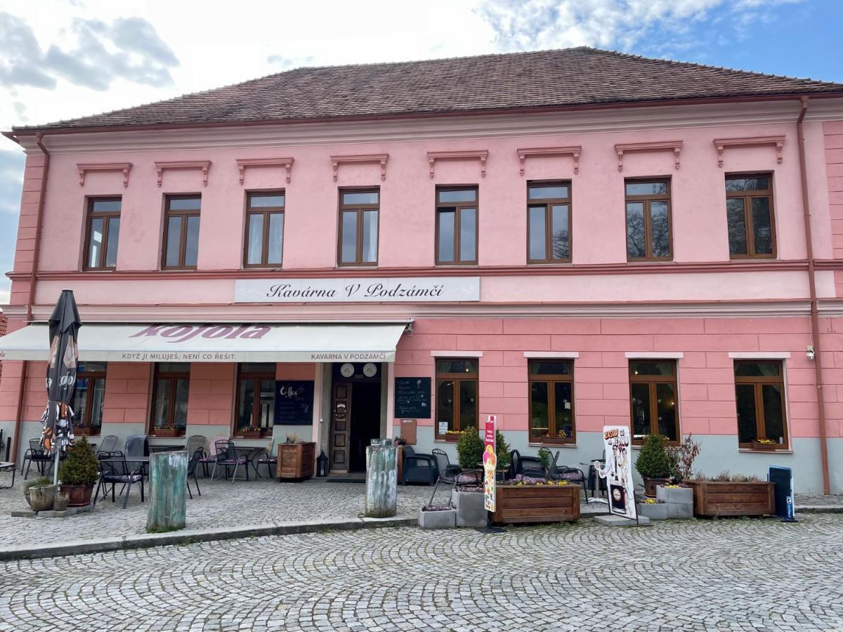 Apartmany V Podzamci V Blizkosti Zamku Blatná Kültér fotó