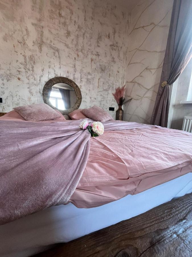 Apartmany V Podzamci V Blizkosti Zamku Blatná Kültér fotó