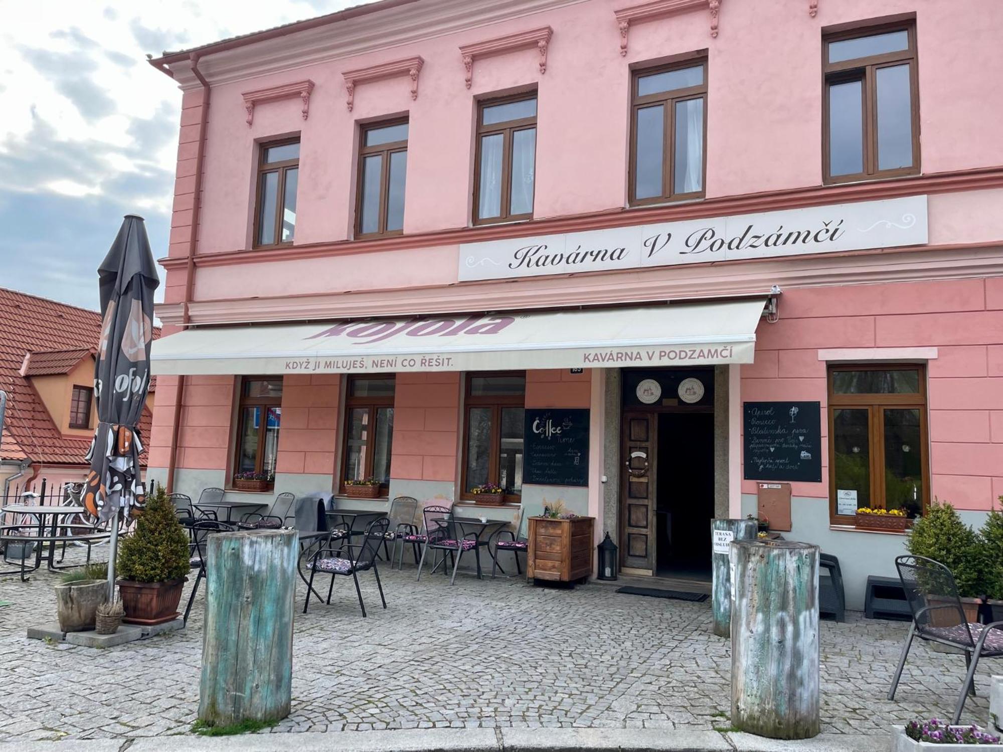 Apartmany V Podzamci V Blizkosti Zamku Blatná Kültér fotó