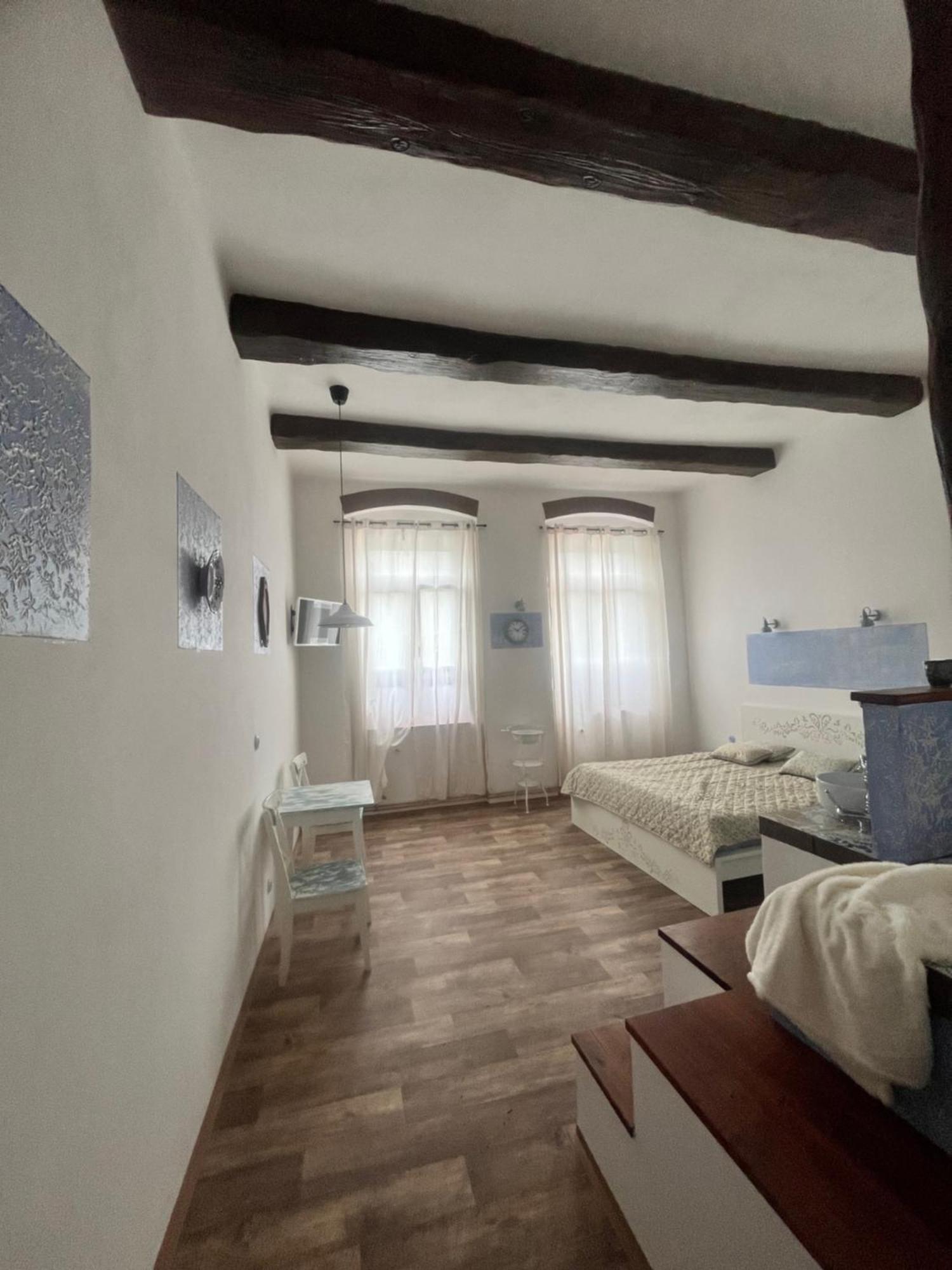 Apartmany V Podzamci V Blizkosti Zamku Blatná Kültér fotó